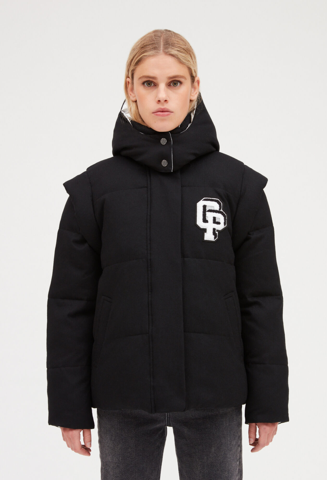 Zweifarbig wendbare Daunenjacke