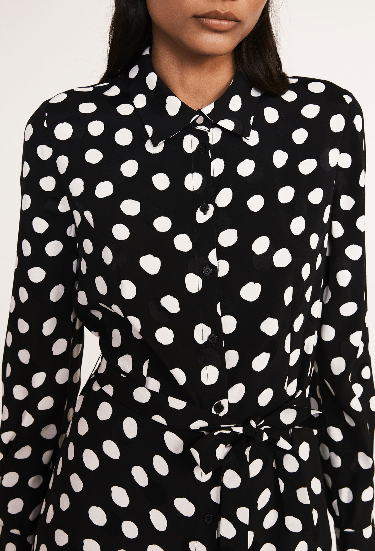Langes Hemdkleid