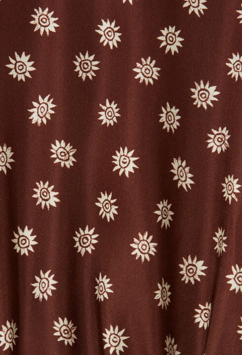 Langes bedrucktes Kleid