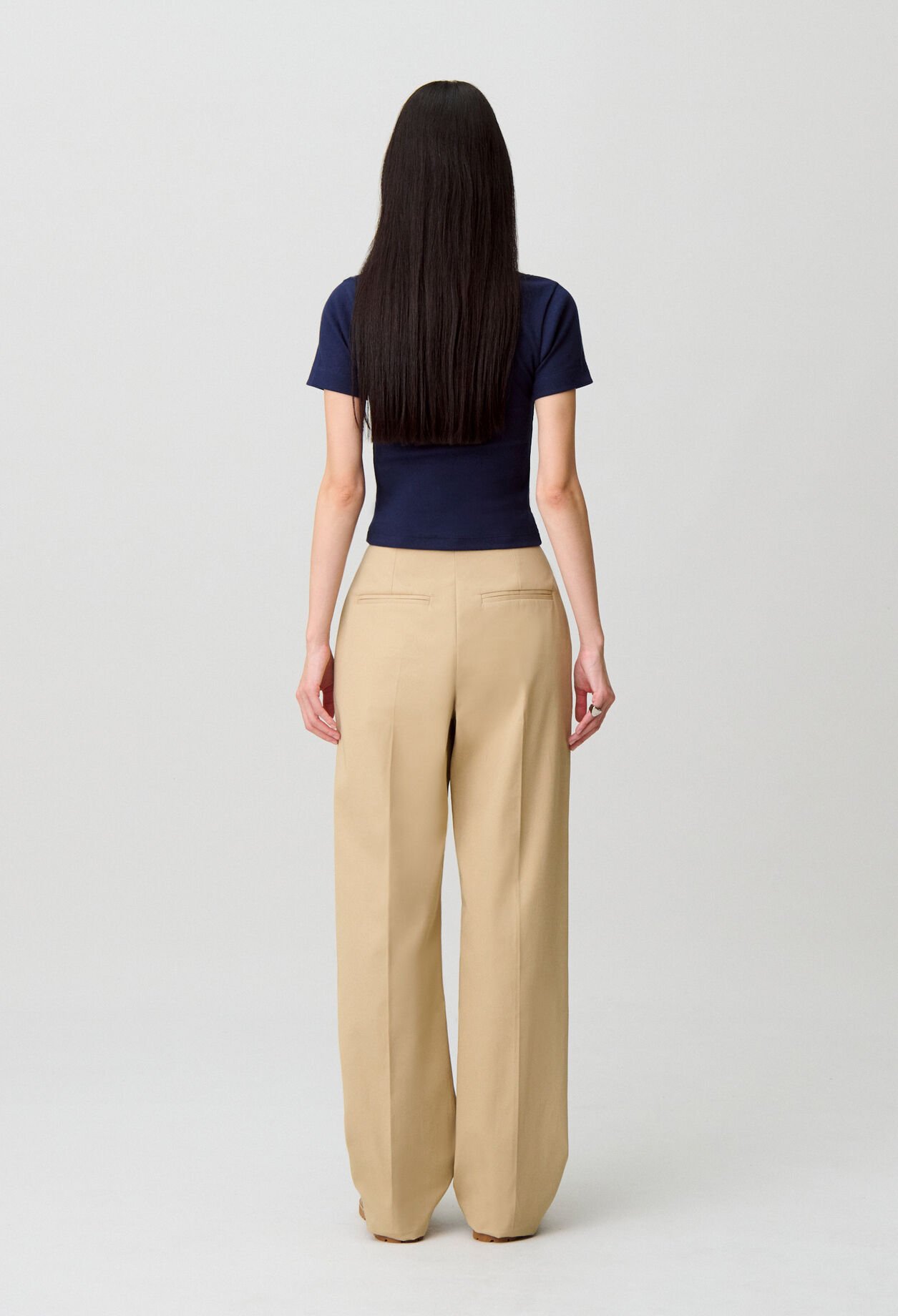 Besticktes Baumwoll-T-Shirt