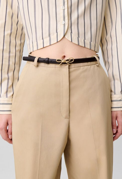 Ledergürtel mit Knoten