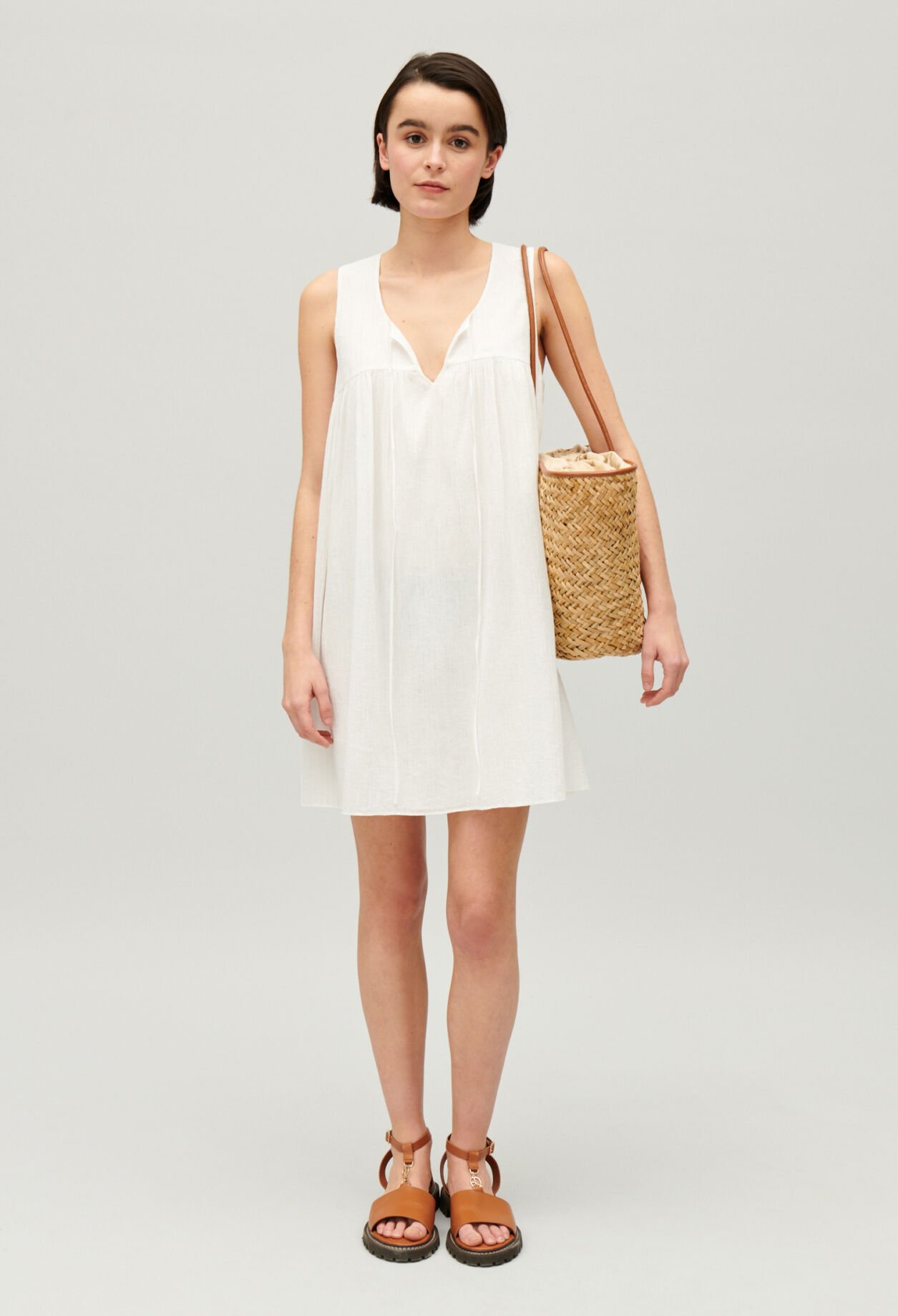 Kurzes, gerafftes Kleid Ecru