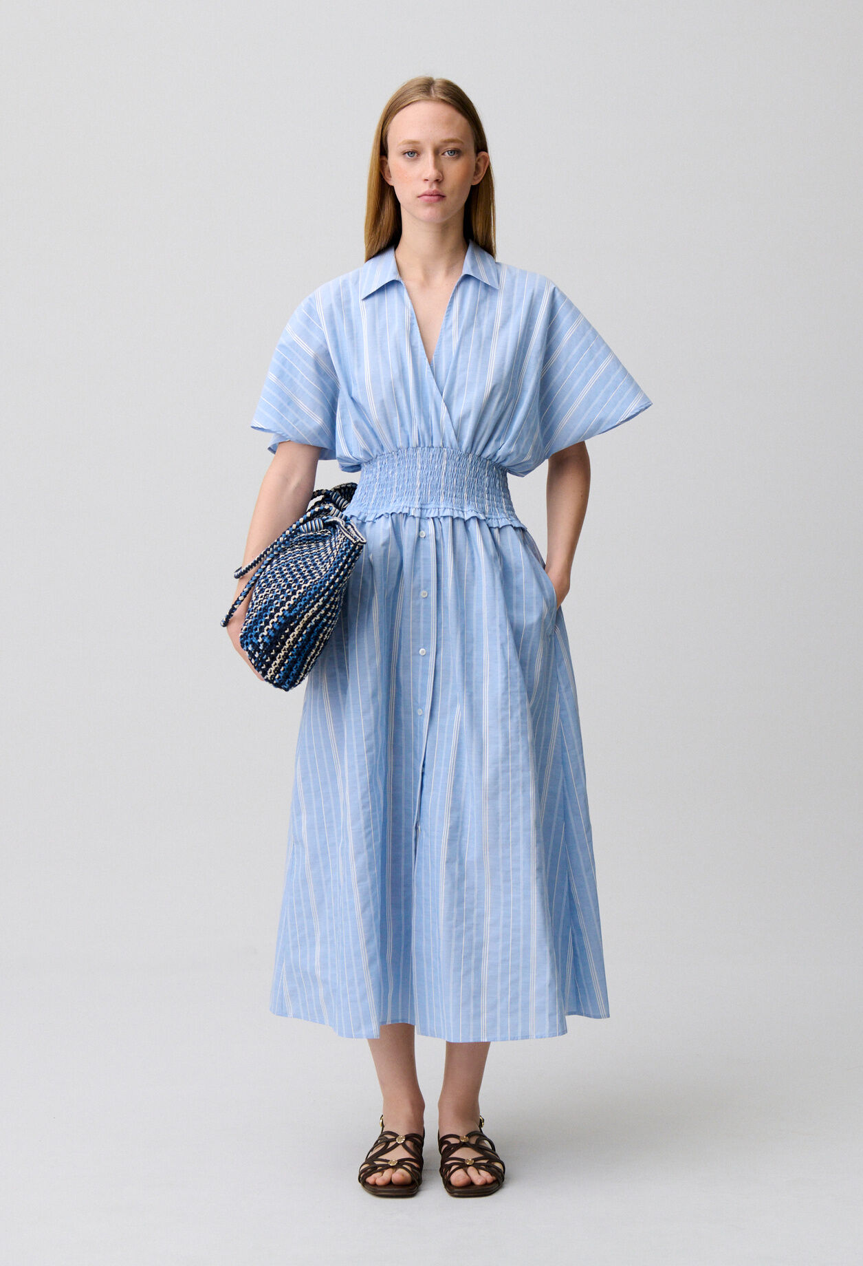 Gestreiftes Kleid in Wickeloptik