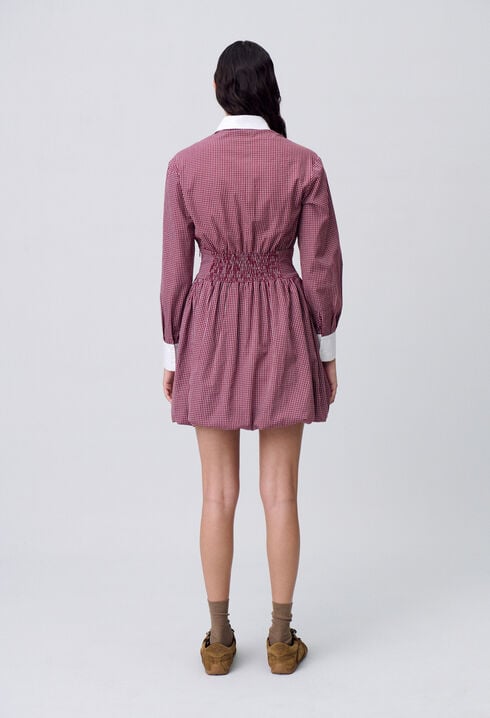 Kurzes Kleid mit Karomuster