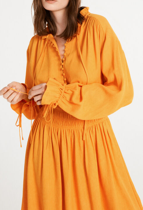 Gelbes Kleid