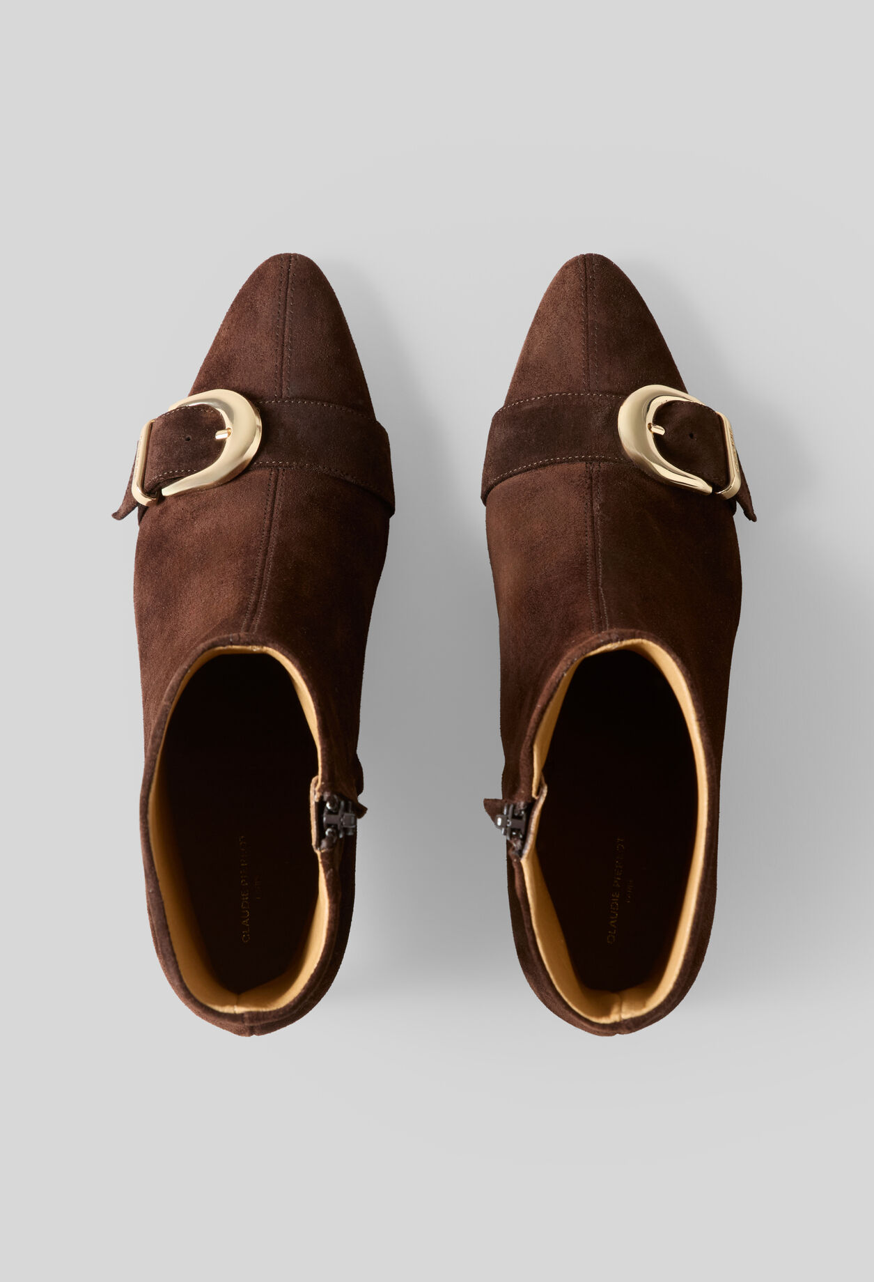 Wildlederstiefeletten Goldschnalle