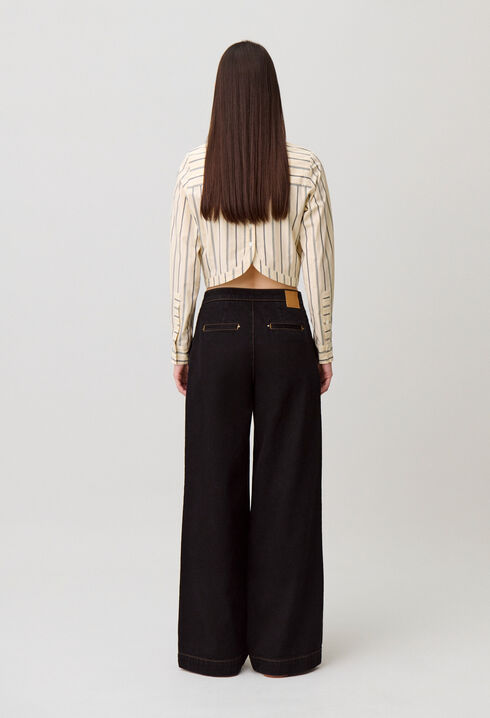 Schwarze Denim-Jeans mit Steg