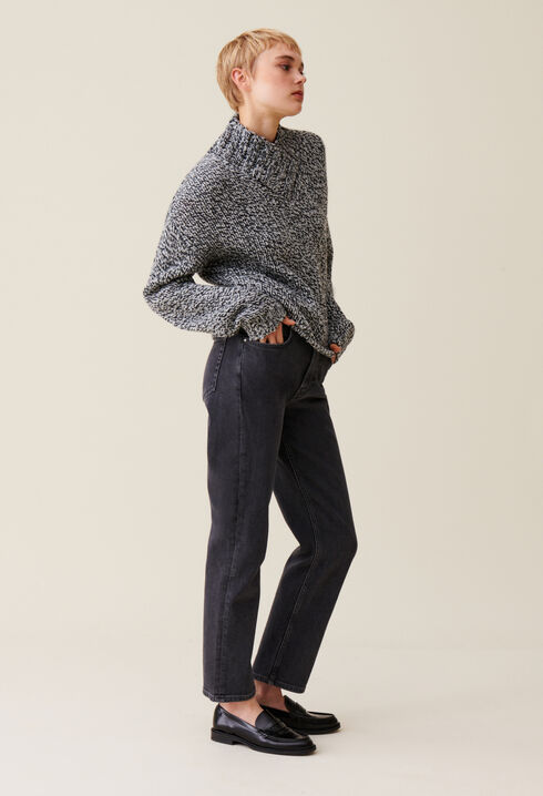 Grober Strickpullover V-Ausschnitt