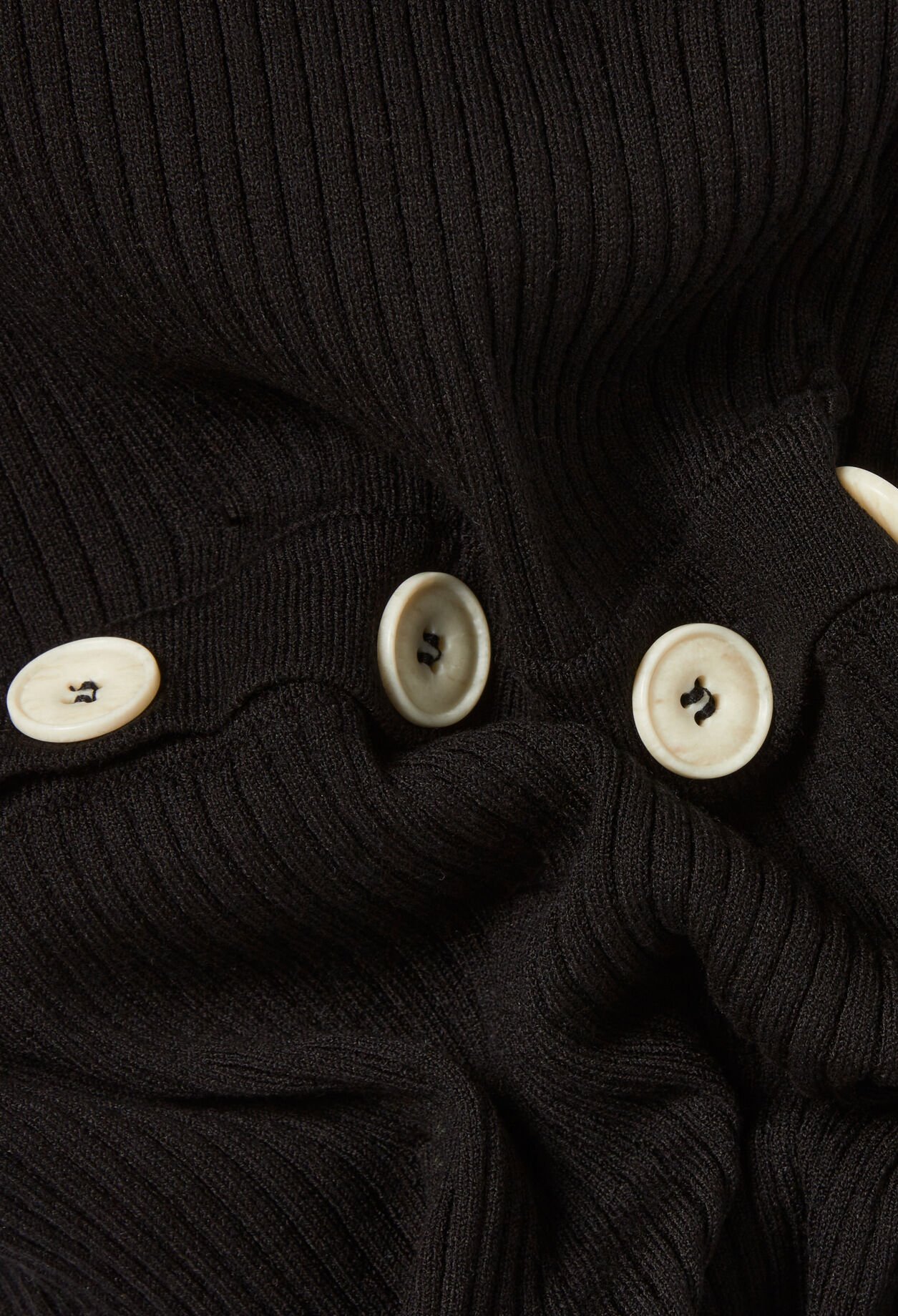 Knielanges Strickkleid