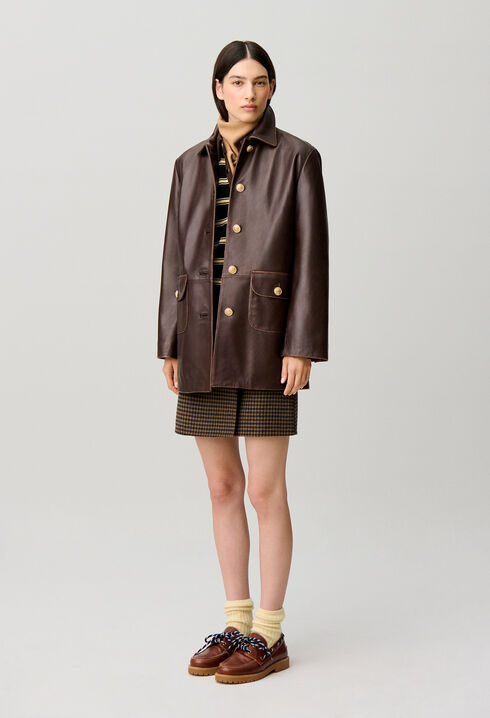 Mittellange weite Lederjacke