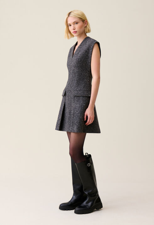 Graues tailliertes Tweed-Kleid