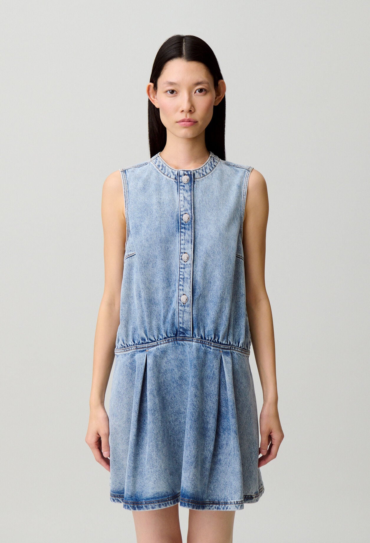 Ausgestelltes Washed-Jeanskleid