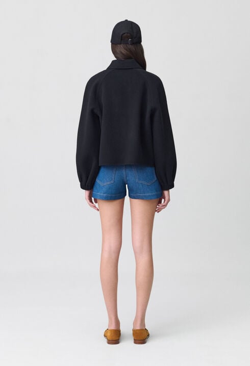 Kurze Jacke mit Hemdkragen