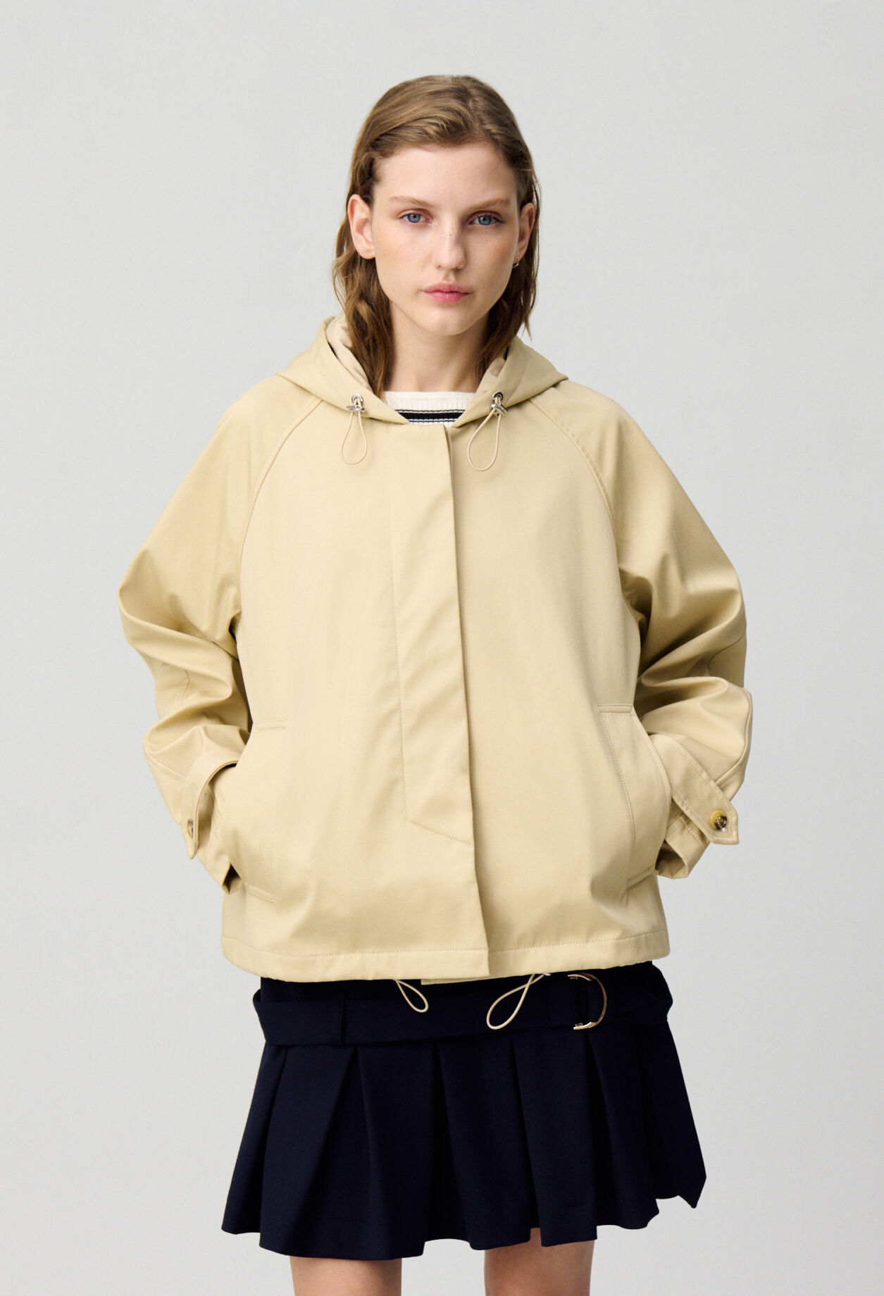 Leichte Parka mit Kapuze