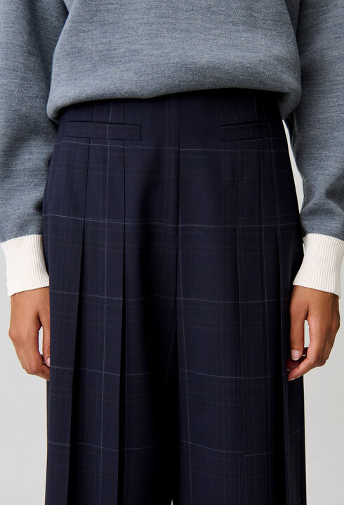 Karierte Hose mit weitem Bein