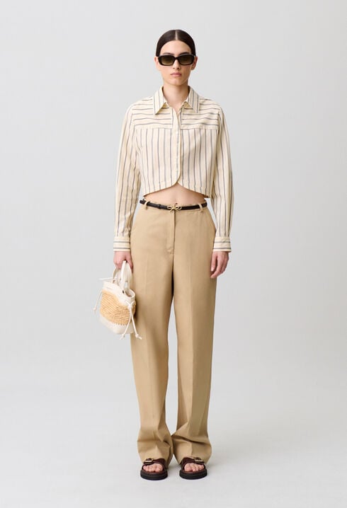 Gestreiftes Hemd mit kurzem Schnitt