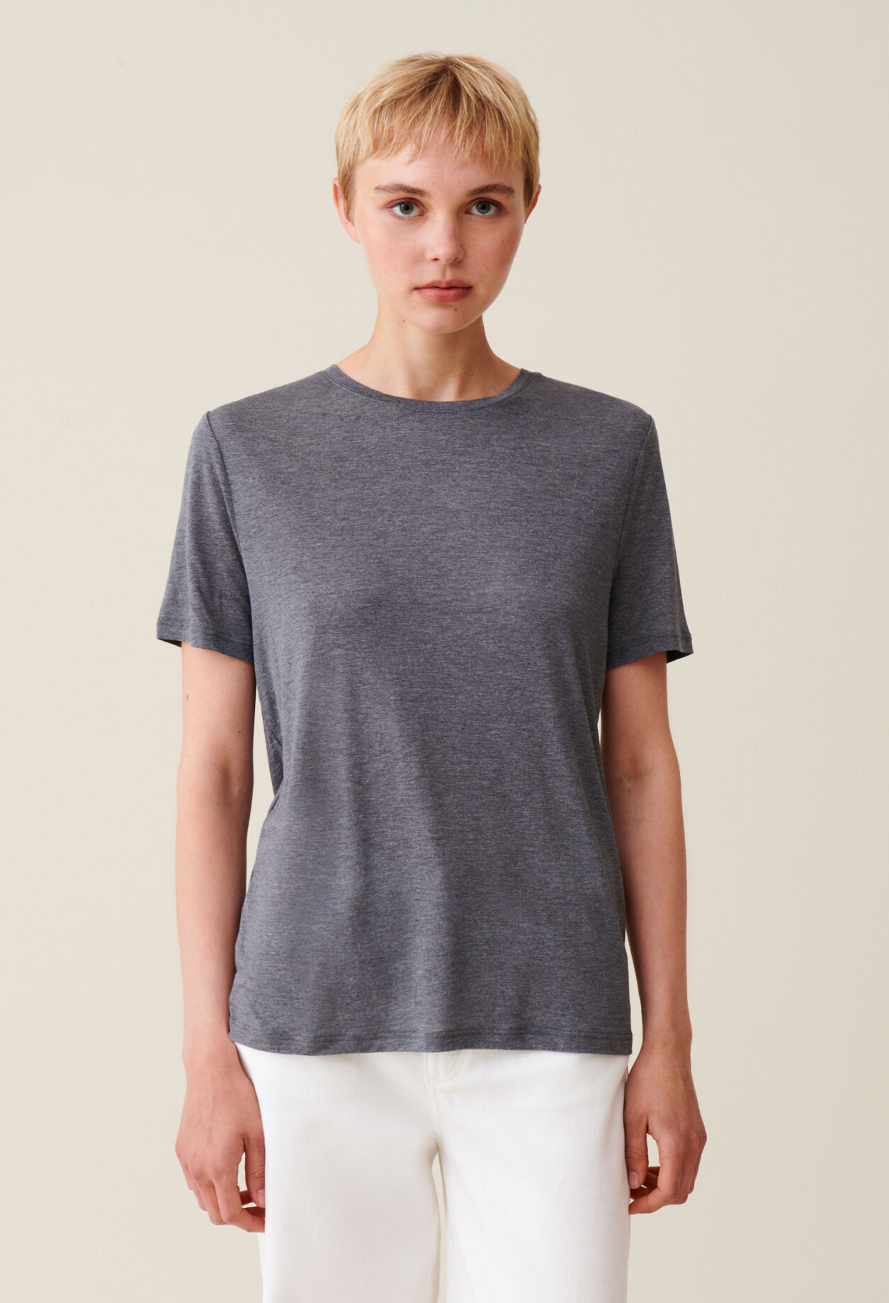 Besticktes T-Shirt CP Kurzarm