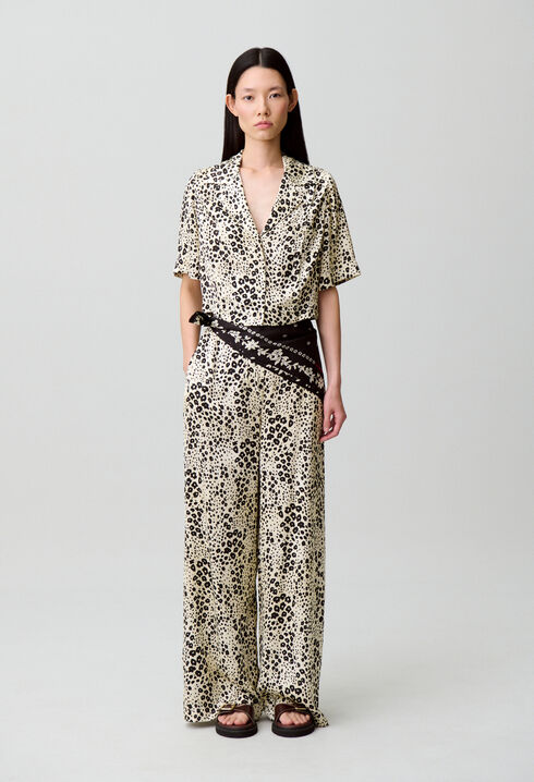 Satinhemd mit Animalprint