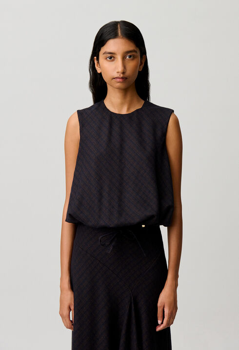 Kurzes blusiges Top