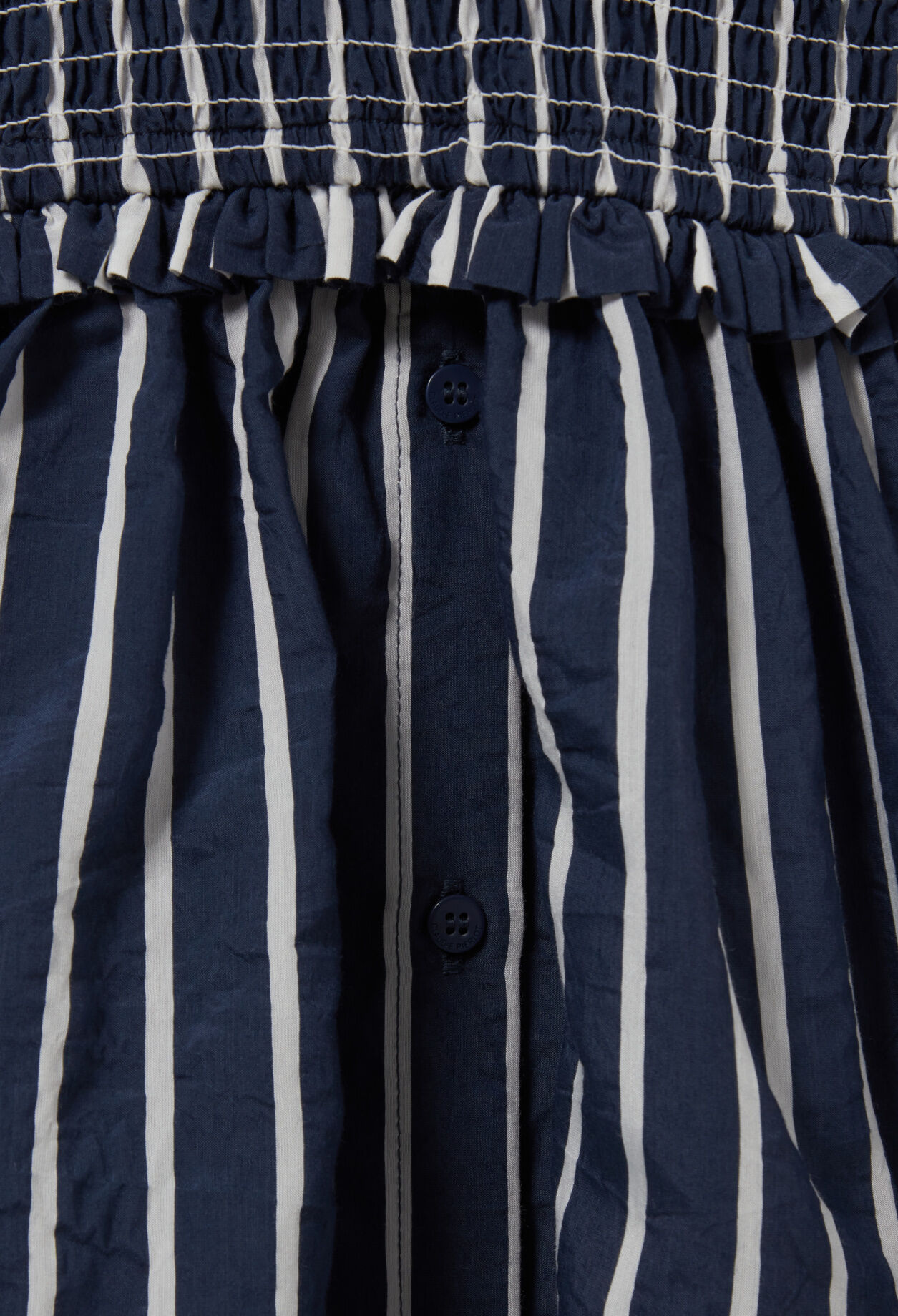 Gestreiftes Wickelkleid