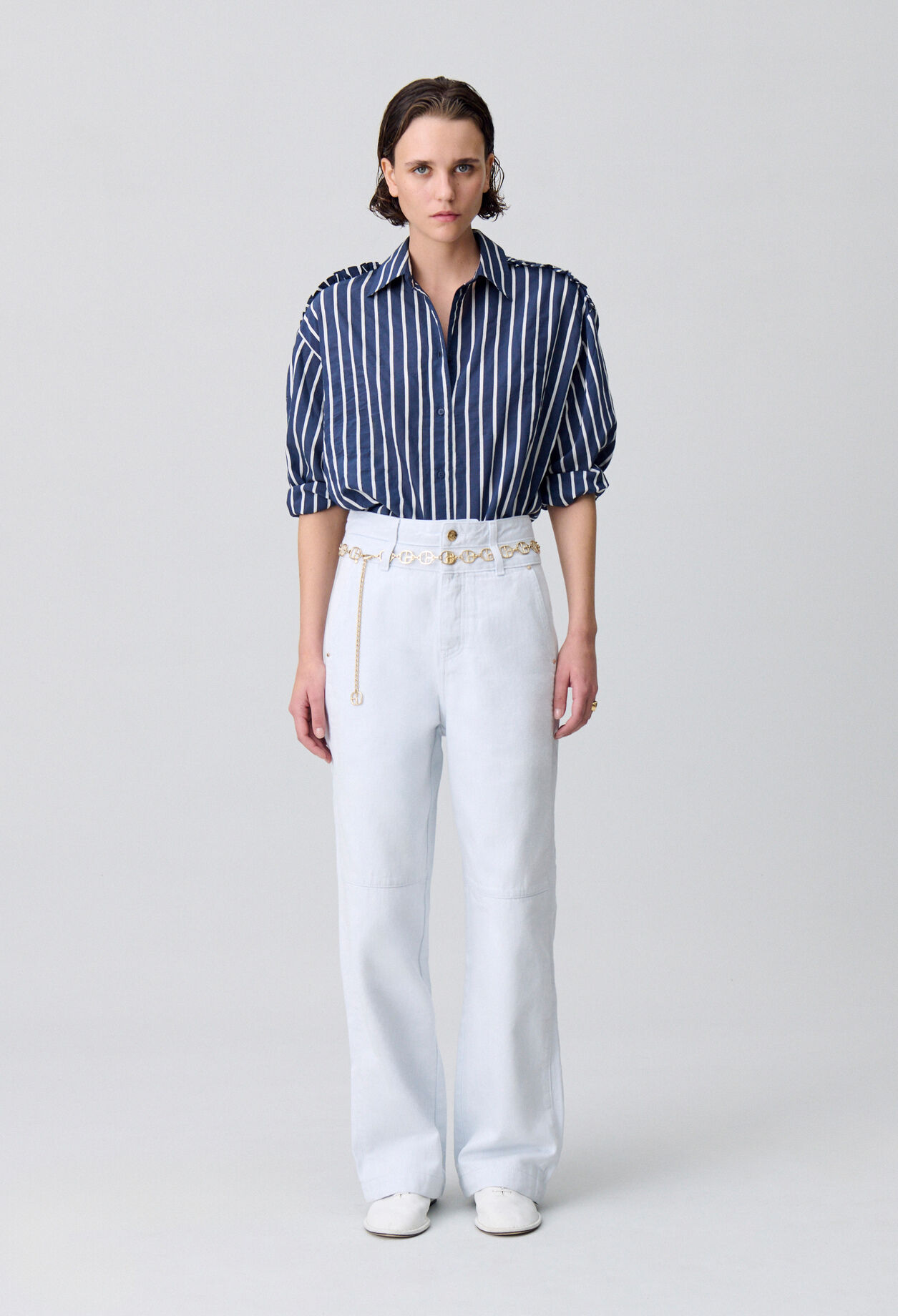 Jeans im Cargo-Stil