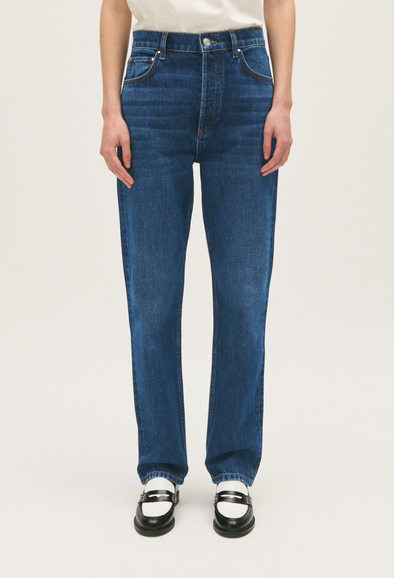 Verwaschene blaue Jeans