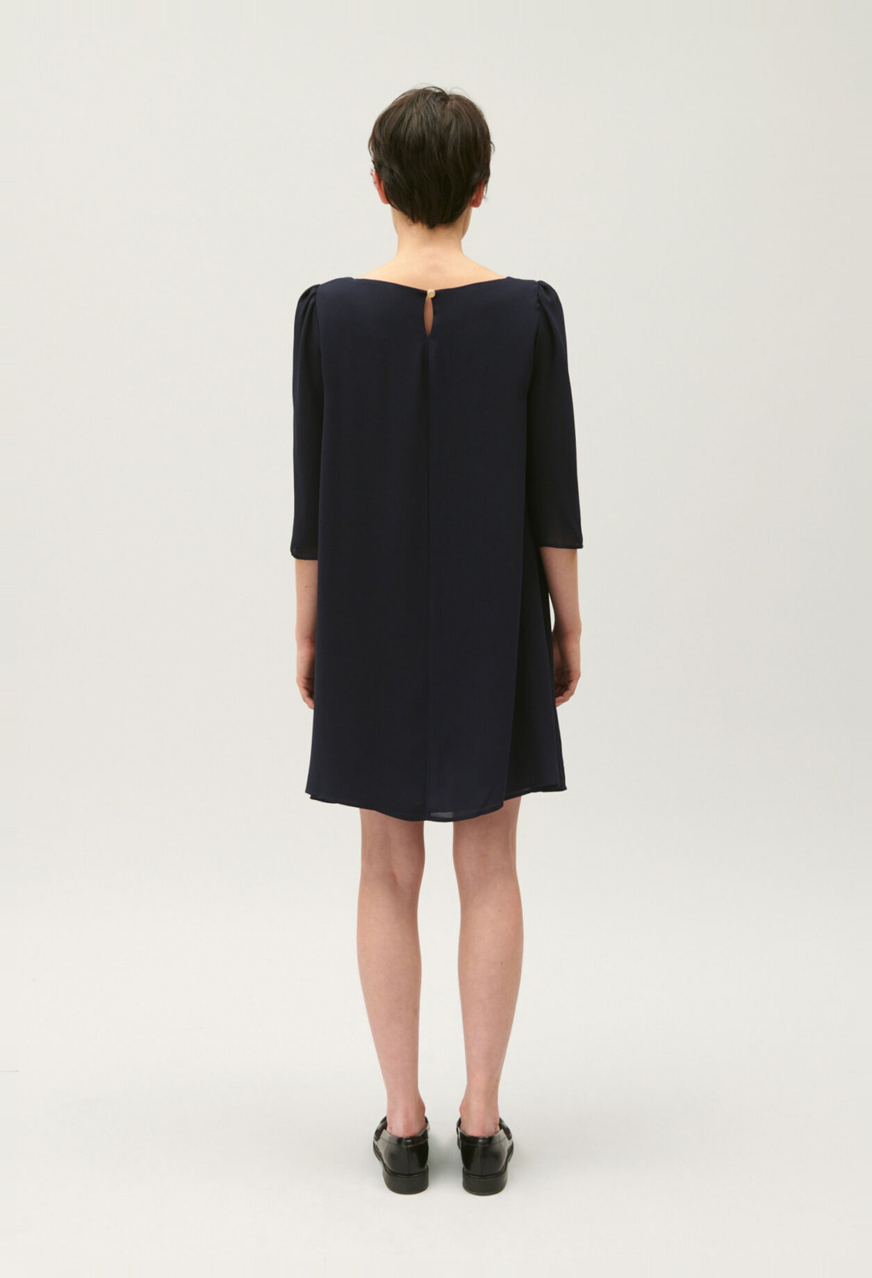 Ausgestelltes Kleid