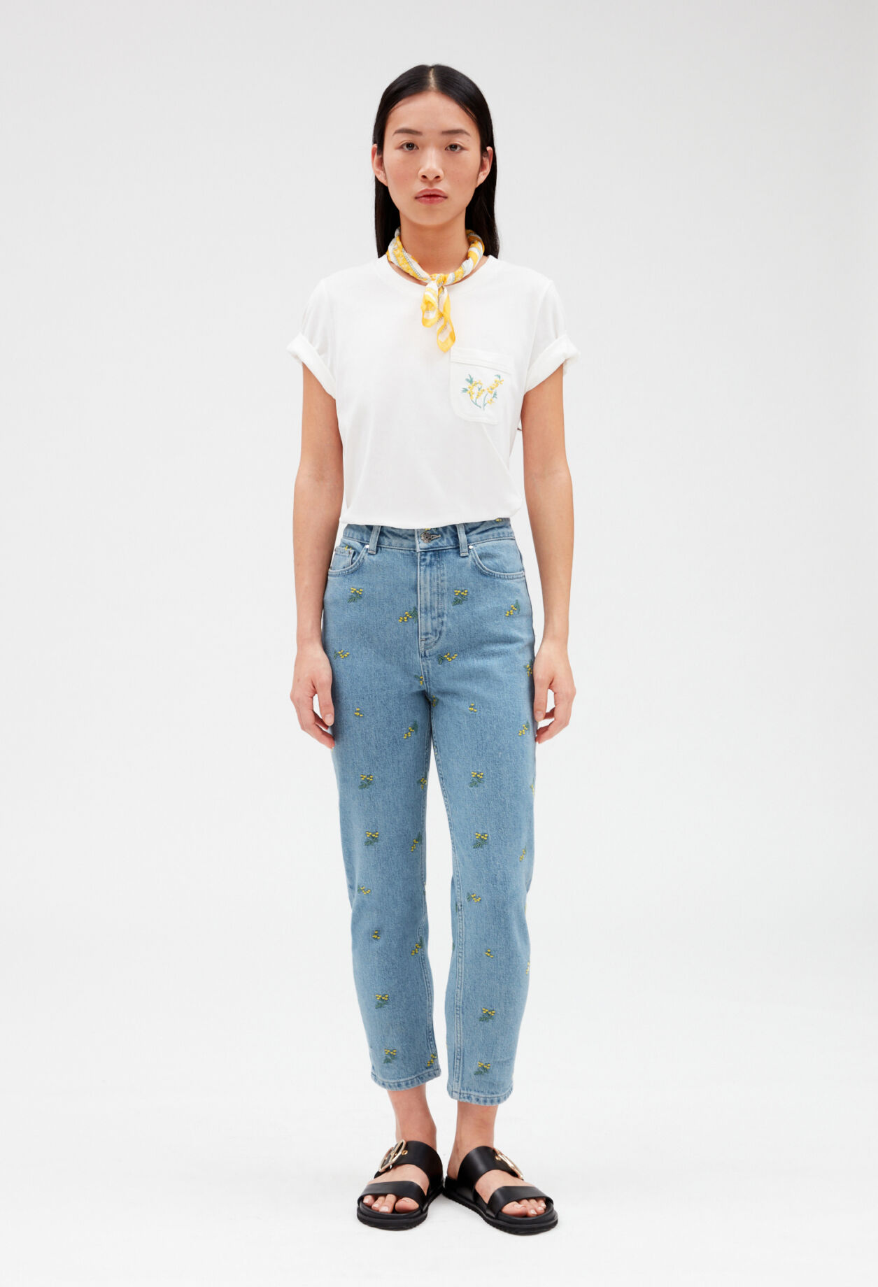 Gerade Jeans mit Stickerei, Mimose