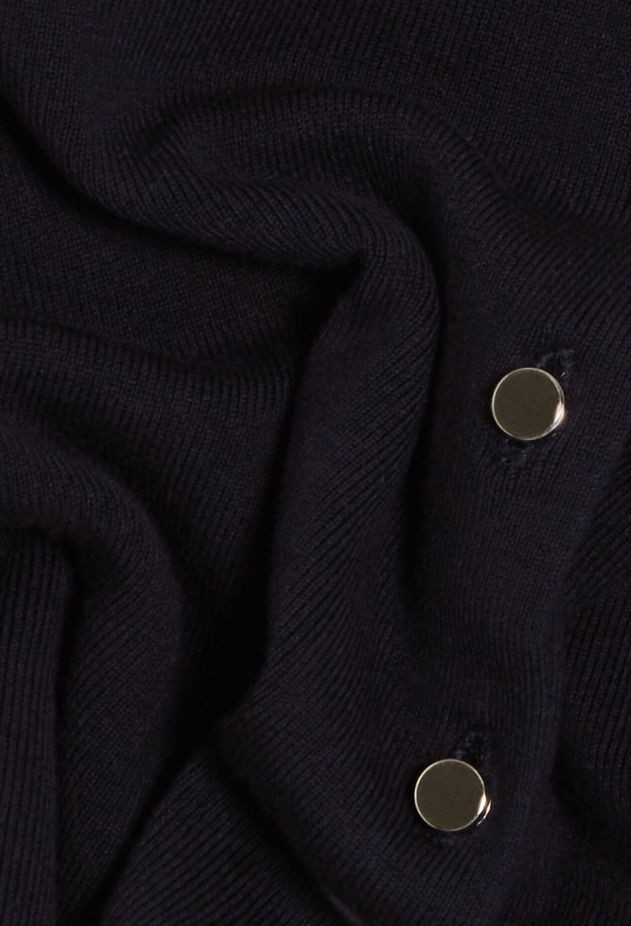 Kurzer Cardigan mit langen Ärmeln