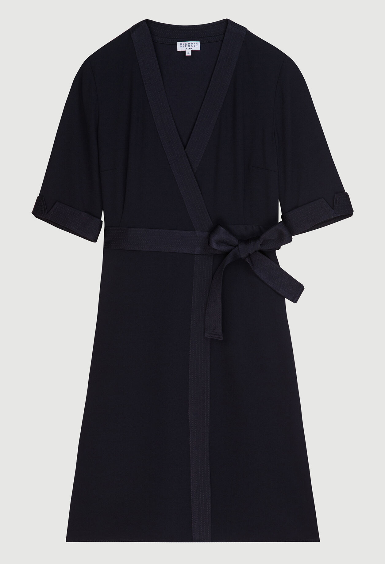 Einfarbiges wickekleid
