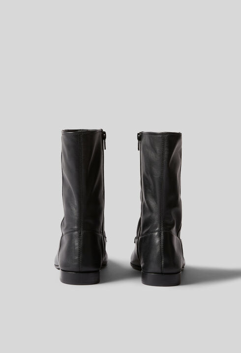 Mokassin-Stiefeletten aus Leder