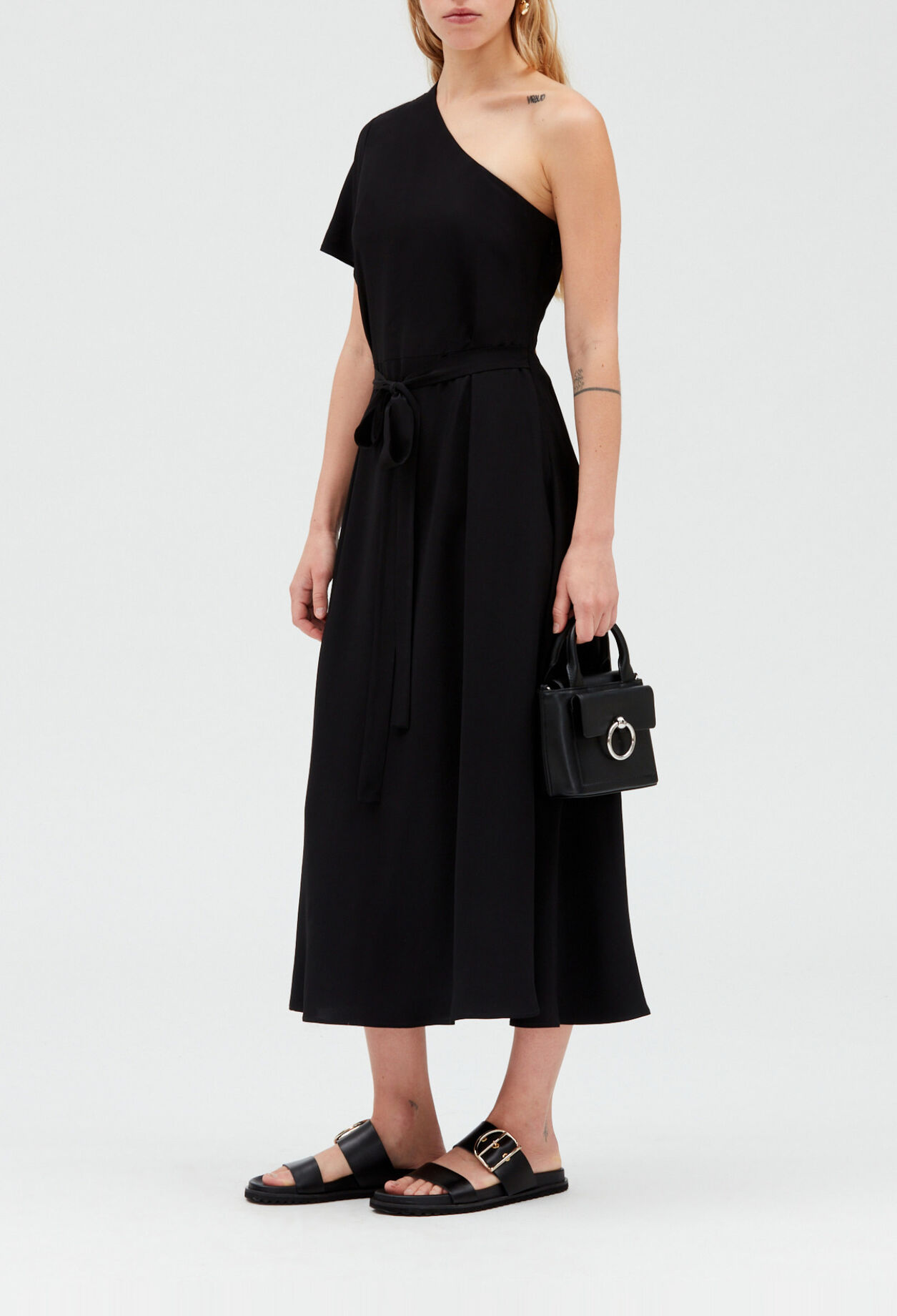 Asymmetrisches Midikleid
