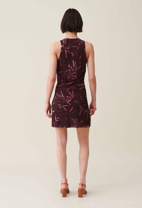 Kurzkleid ohne Ärmel und Futter