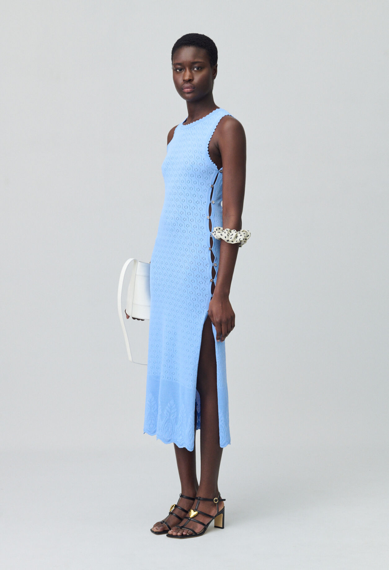 Knielanges Strickkleid