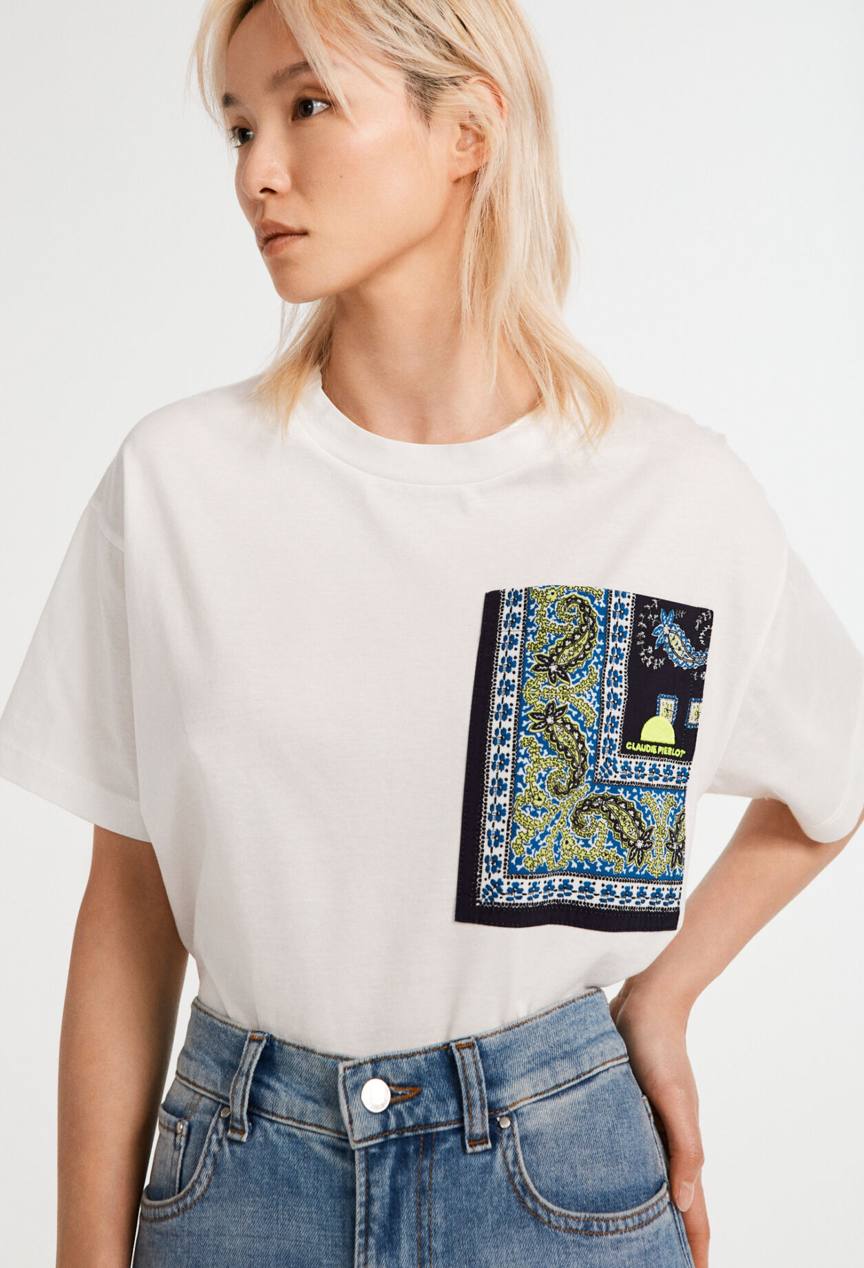 Weites T-Shirt