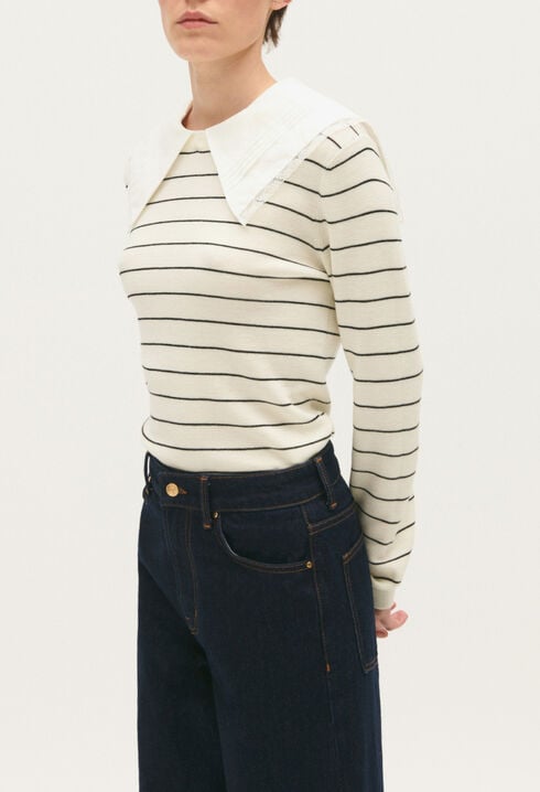 Pullover mit abnehmbaren Kragen