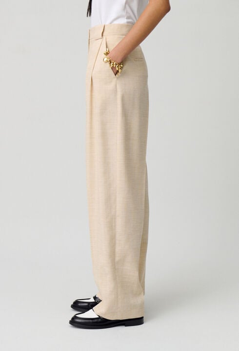 Weite Hose mit hoher Taille