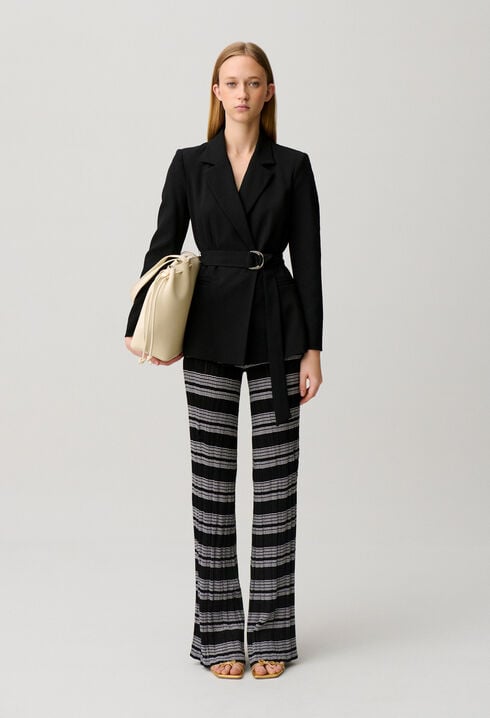 Einfarbige kost&uuml;mjacke