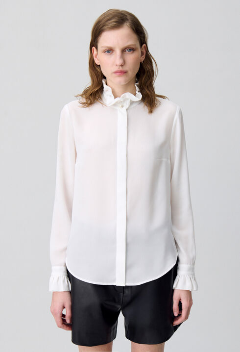 Bluse mit viktorianischem Kragen
