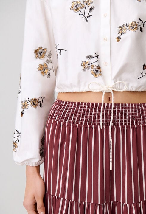 Hemd mit Blumen und Pailletten