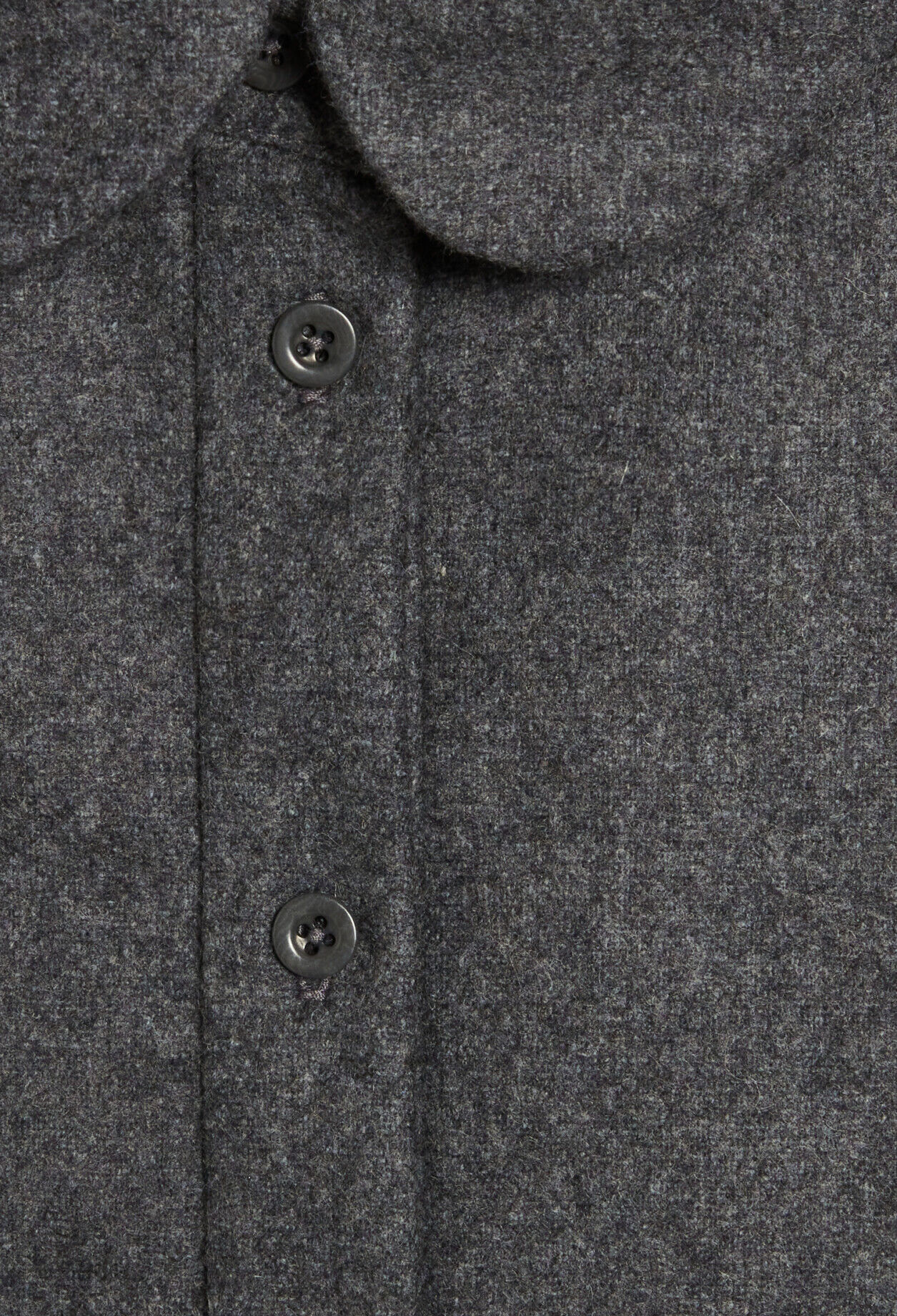 Abnehmbarer, hellgrauer Strickkragen