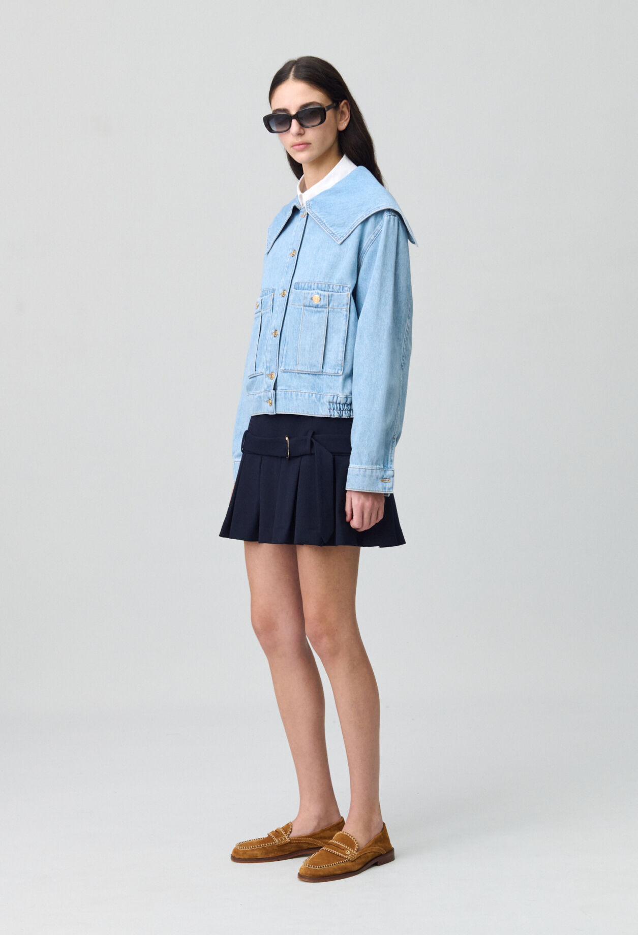 Jeansjacke mit großem Kragen