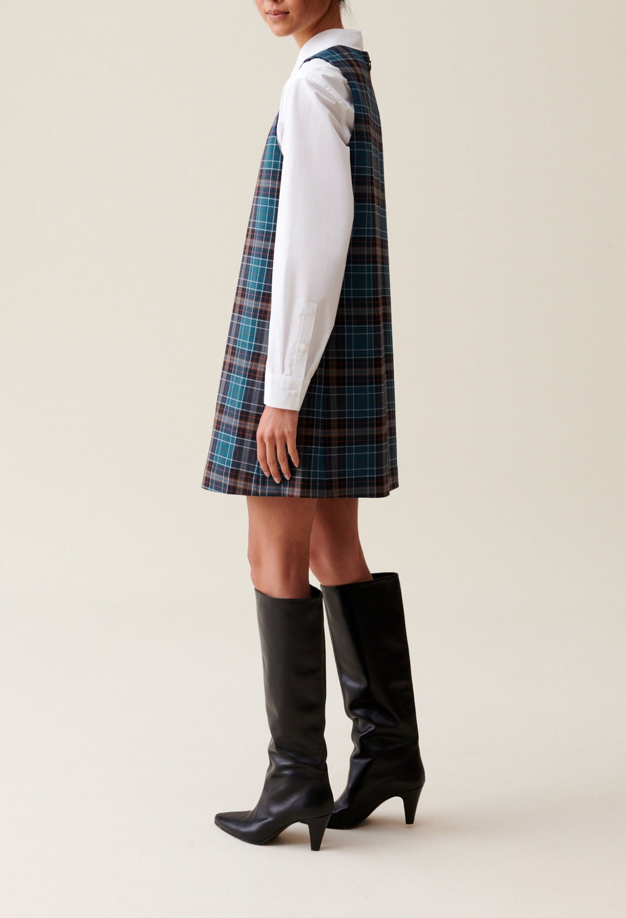 &Auml;rmelloses Kleid mit Karomuster