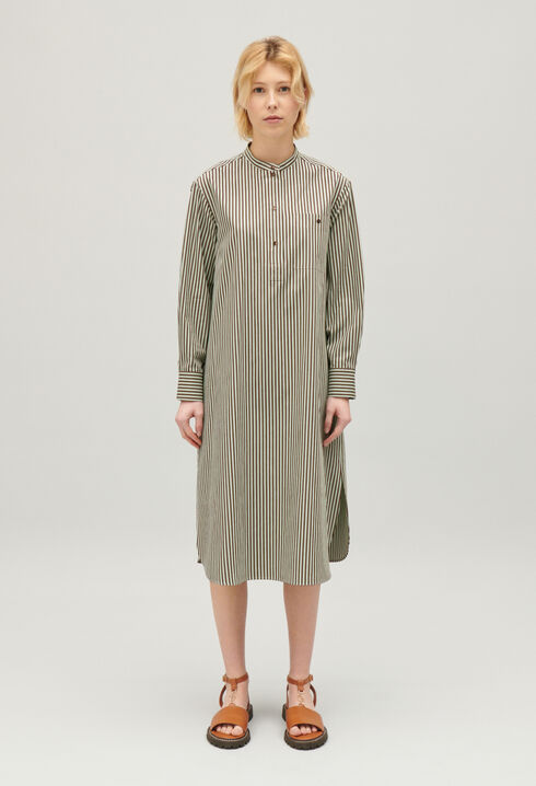 Langes Kleid mit Streifen-Design Grün