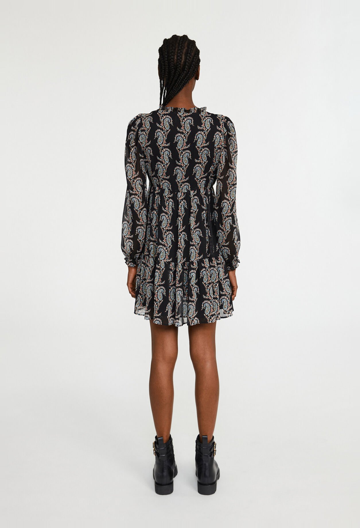 Kurzes Kleid mit Paisley-Print