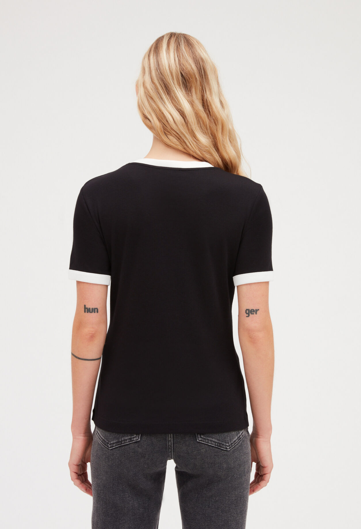 Zweifarbiges T-Shirt Studio