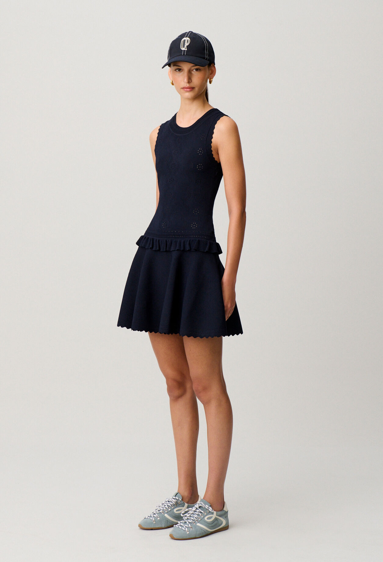 Strickkleid mit Volant