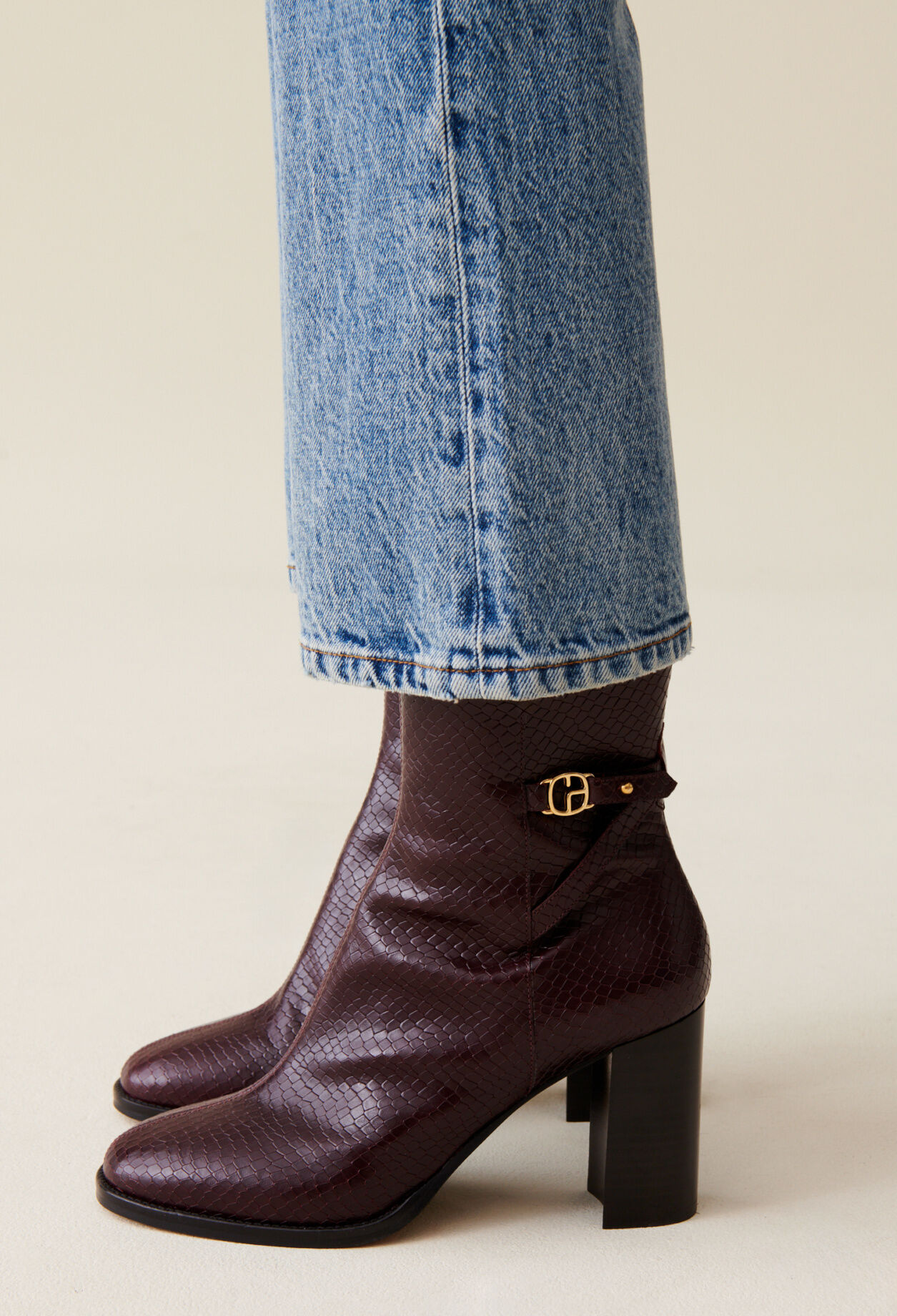 Lackleder-Stiefeletten, Schlangenoptik