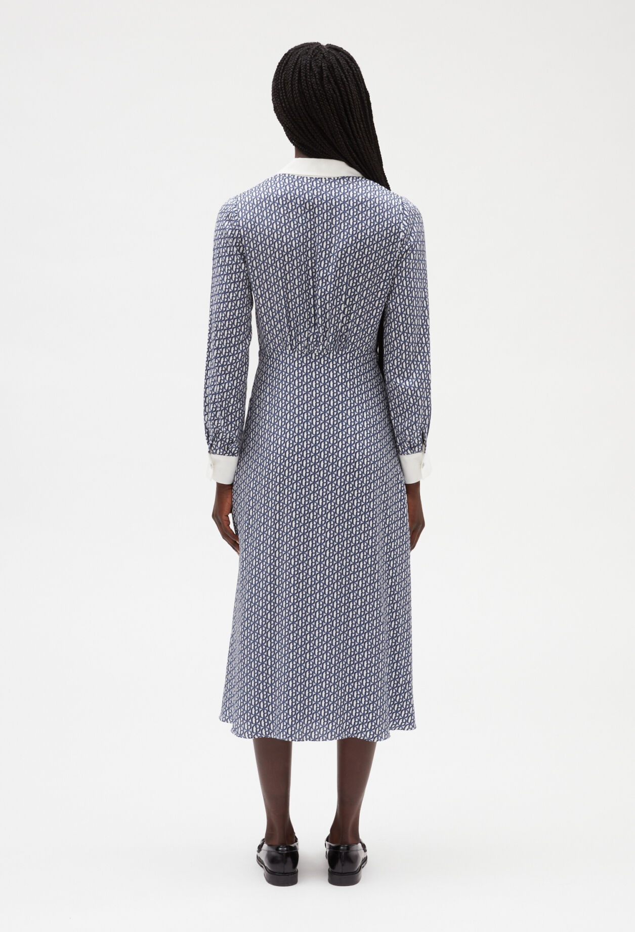 Halblanges Monogramm-Kleid, blau