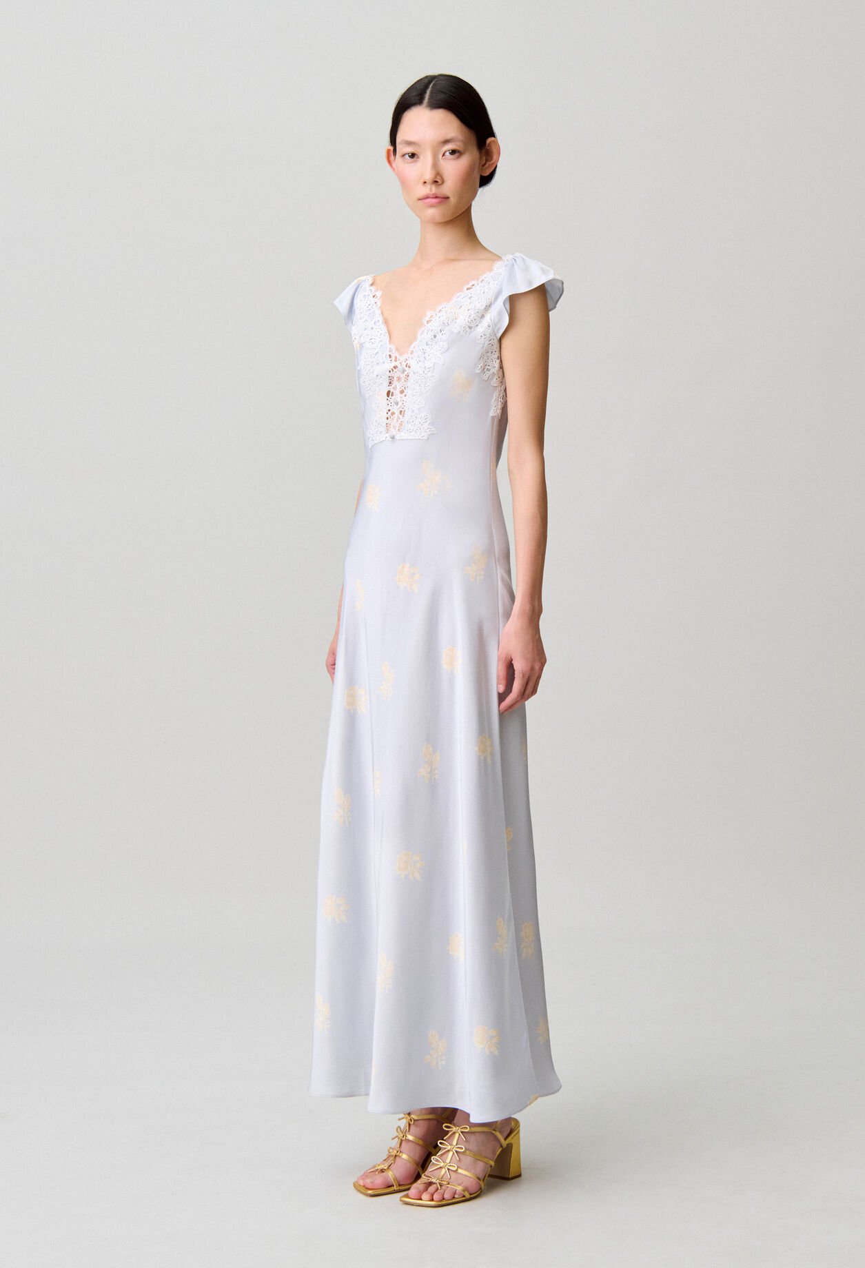 Satinkleid mit Blumen